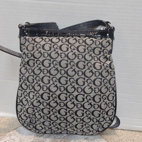 Guess Vintage Crossbody Purse - Picture 3 of 5